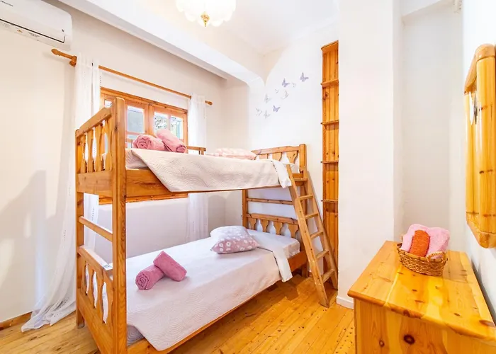 Pavlos Sofia Apartman Ágios Matthaíos